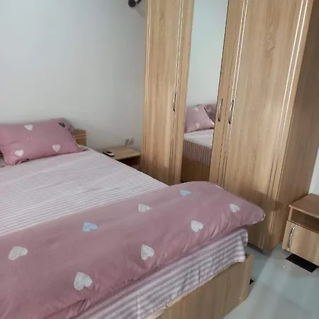 2 Dormitoare Si Living Bloc Nou Apartment